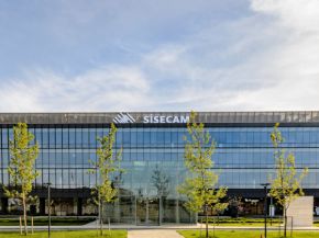 Şişecam’s nine-month net sales reach 136 billion TL