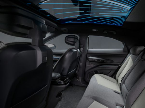 Trosifol® SkyViera® – Innovation Meets Illumination Trosifol® SkyViera® – Innovation Meets Illumination